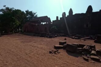 Angkor Wat, Cambodia: Sunrise Tickets, Routes and How Many Days