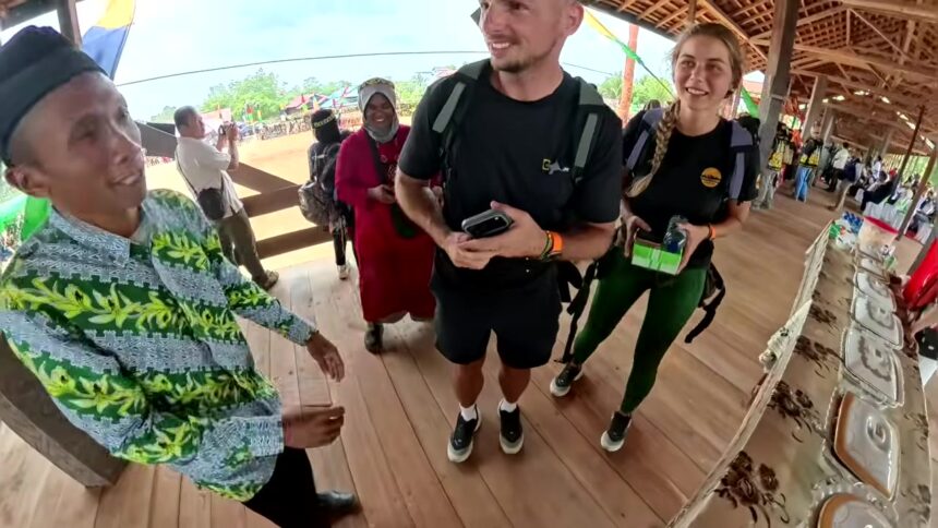 Borneo Overland Travel Guide: Kalimantan to Malaysia via Tawau
