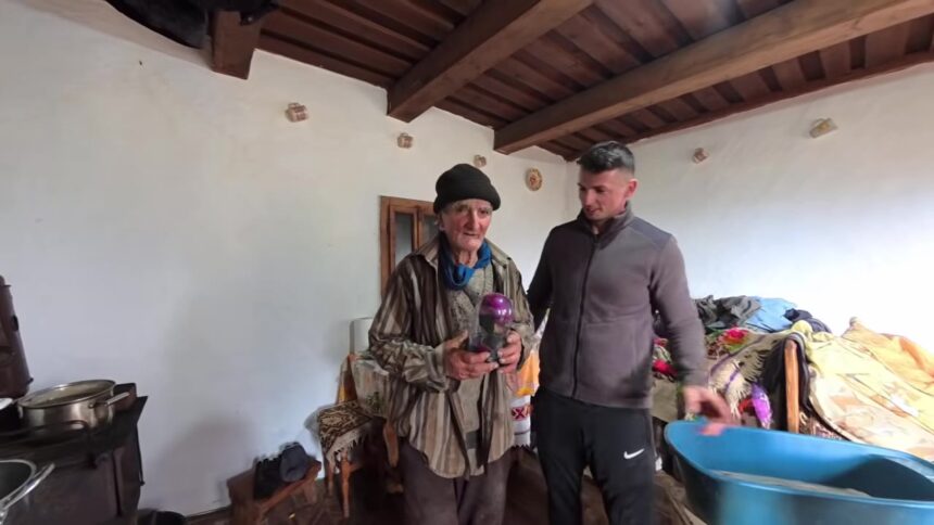 Rural Romania Travel Guide: Traditions, Villages and Maramureș
